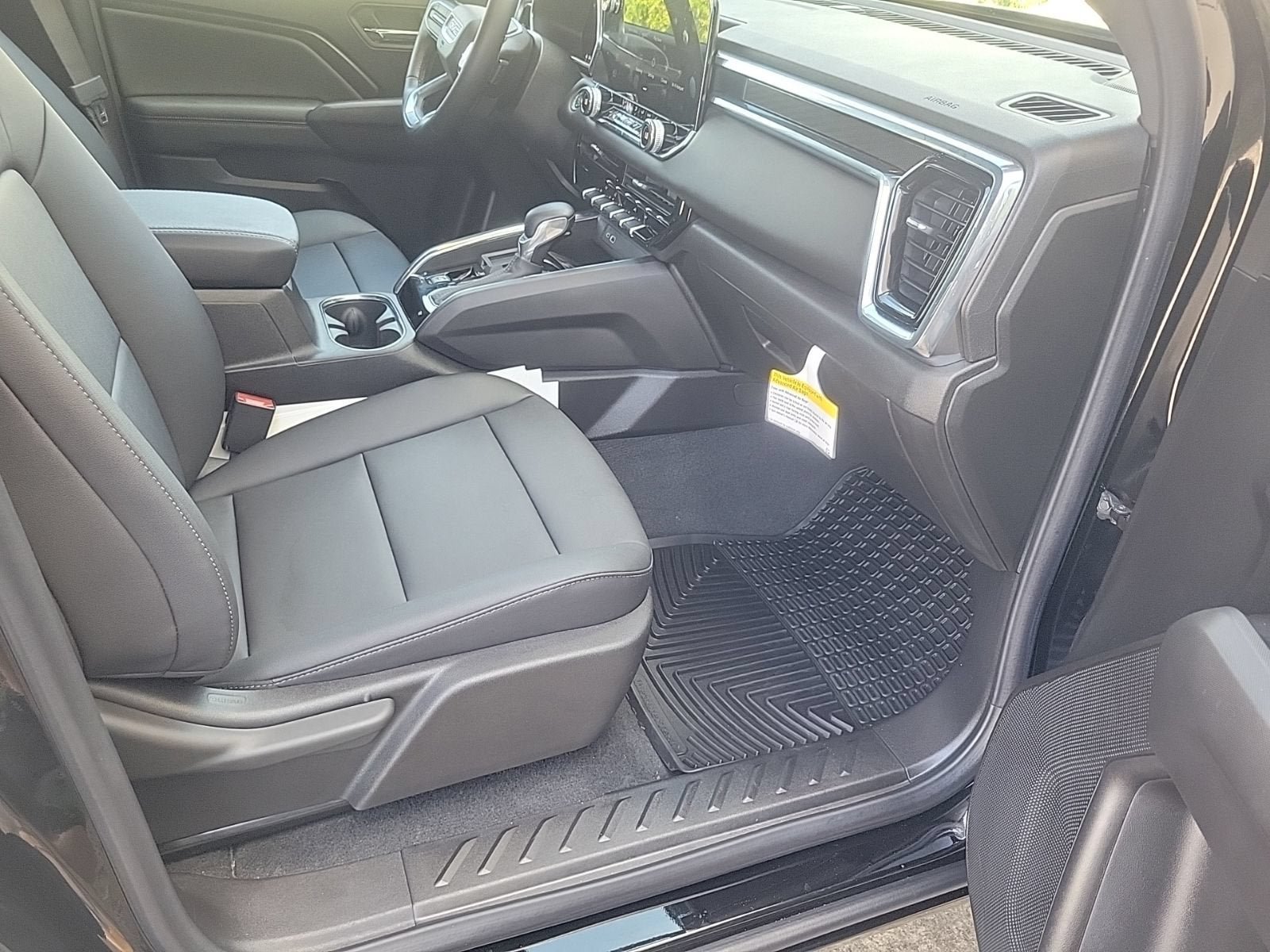 Used 2026 GMC Canyon Elevation w/ Convenience Package RWD image 12