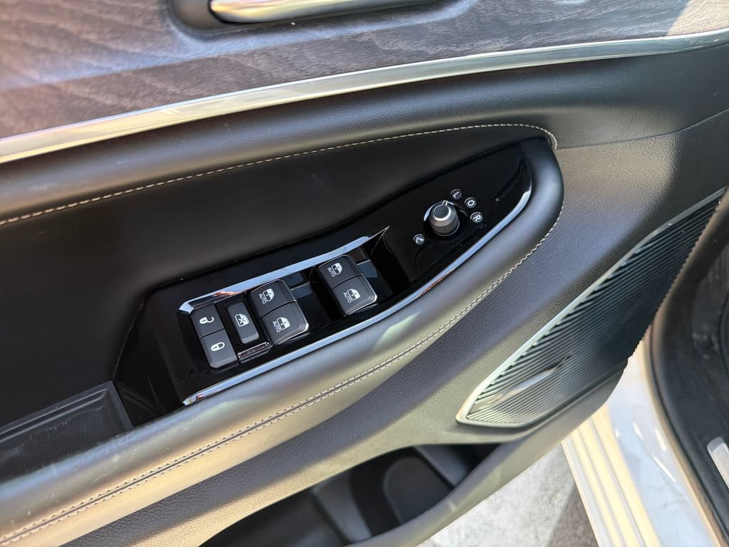 Used 2021 Jeep Grand Cherokee L Overland AWD/4WD image 20
