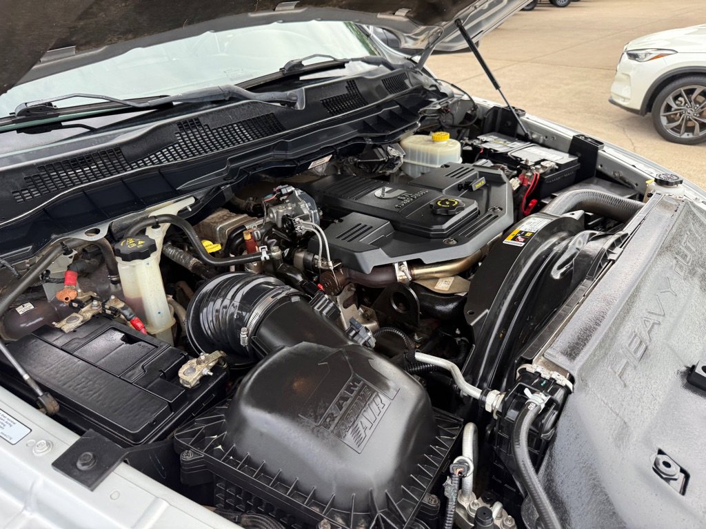 Used 2016 RAM 3500 Laramie Longhorn image 40