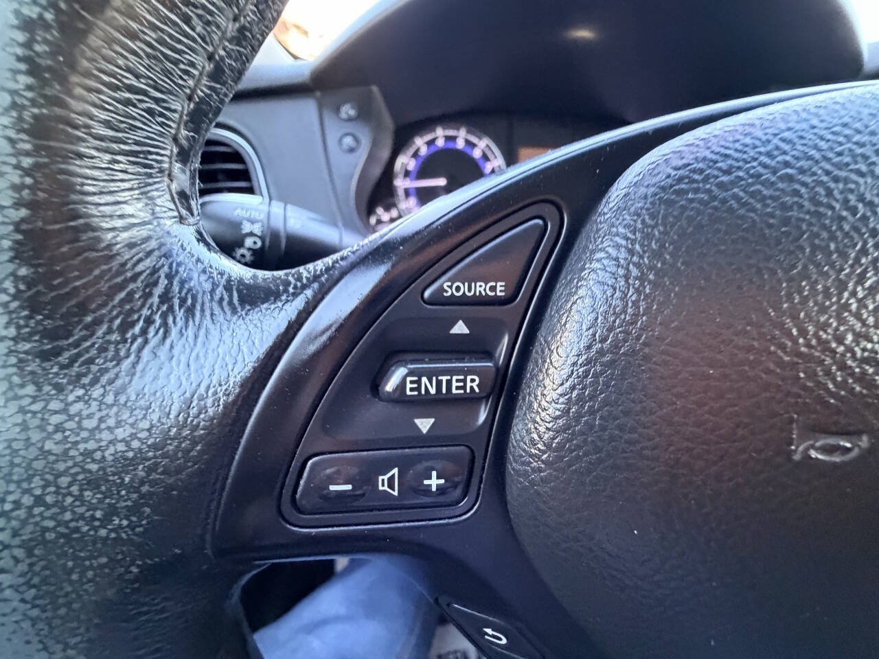 Used 2012 INFINITI EX35 Journey w/ Premium Pkg AWD/4WD image 3