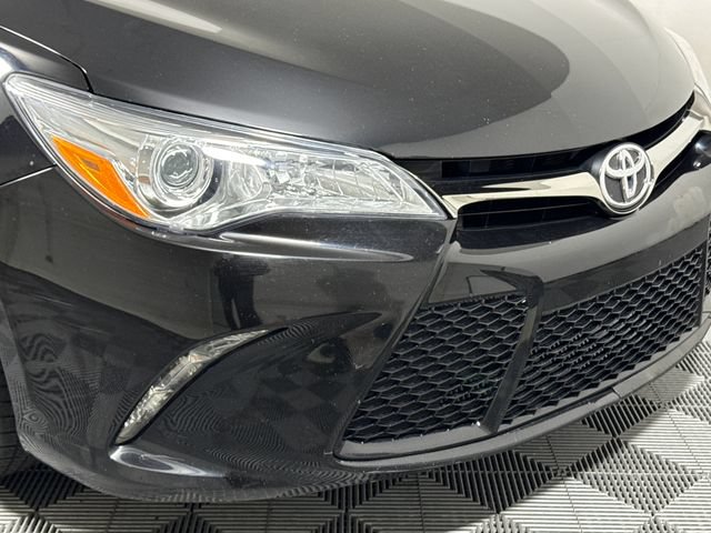 Used 2016 Toyota Camry SE FWD image 12