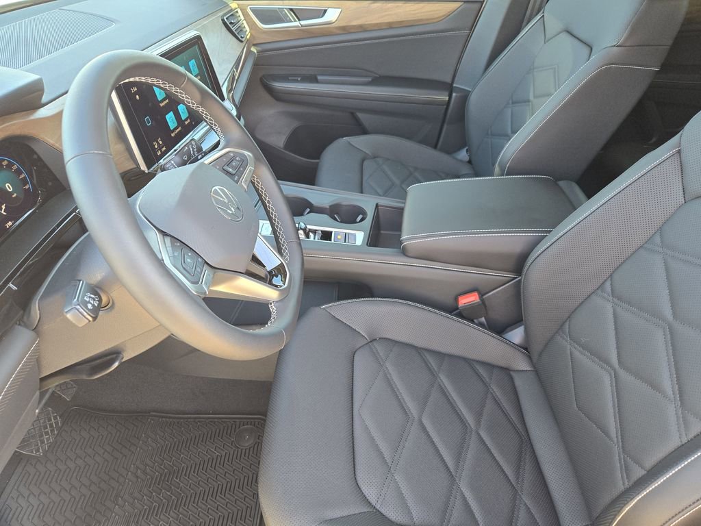 New 2026 Volkswagen Atlas SE image 10