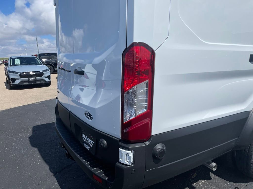 New 2026 Ford Transit 350 148 High Roof DRW AWD image 32