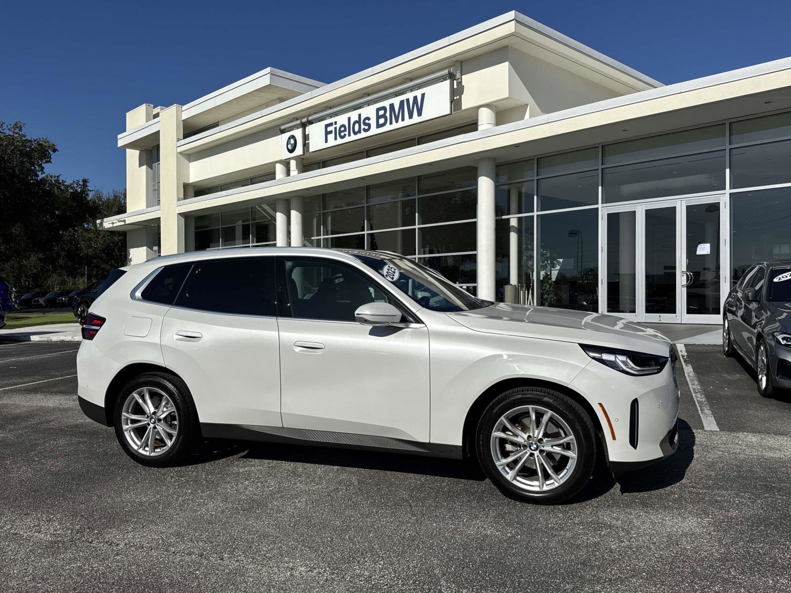 Certified 2025 BMW X3 xDrive30i w/ Premium Package image 1