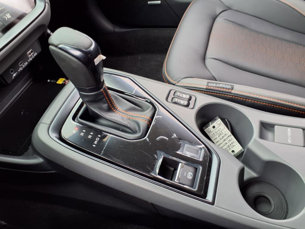 New 2025 Subaru Crosstrek 2.5i Limited w/ Popular Package #4A image 9