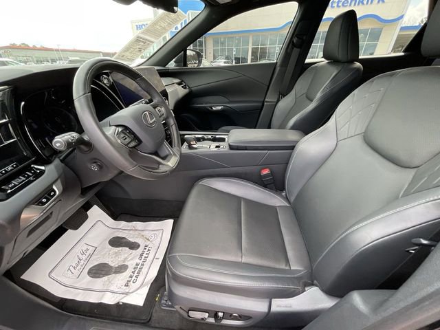 Used 2024 Lexus RX 350 Premium w/ Accessory Package (K3) image 11