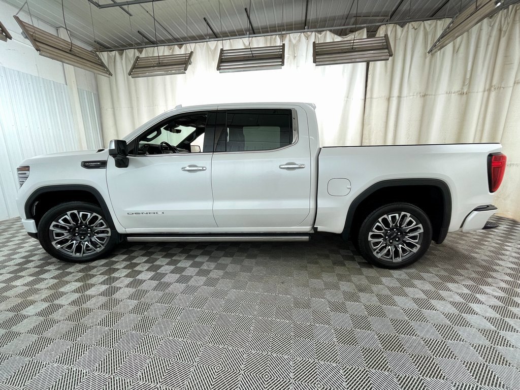 Used 2024 GMC Sierra 1500 Denali Ultimate image 22