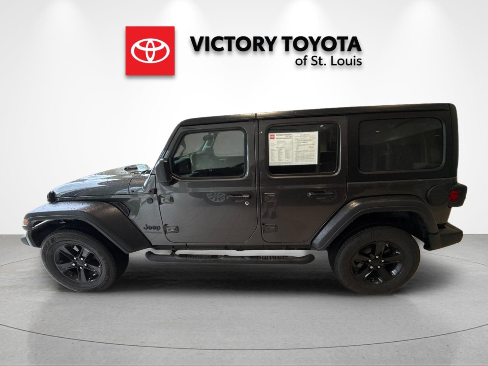 Used 2022 Jeep Wrangler Unlimited Sport AWD/4WD image 6