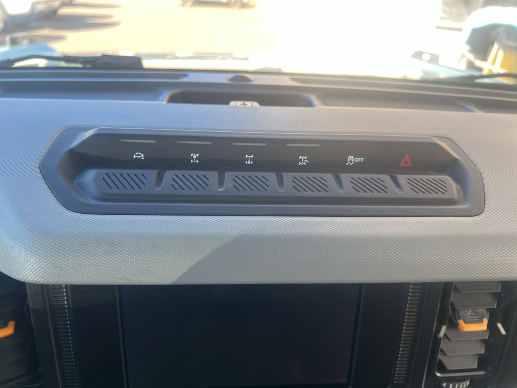 Used 2022 Ford Bronco Badlands image 20