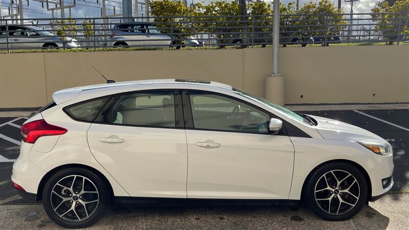 Used 2018 Ford Focus SEL FWD image 8