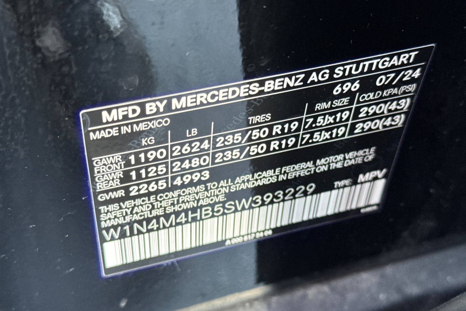 Certified 2025 Mercedes-Benz GLB 250 4MATIC image 31