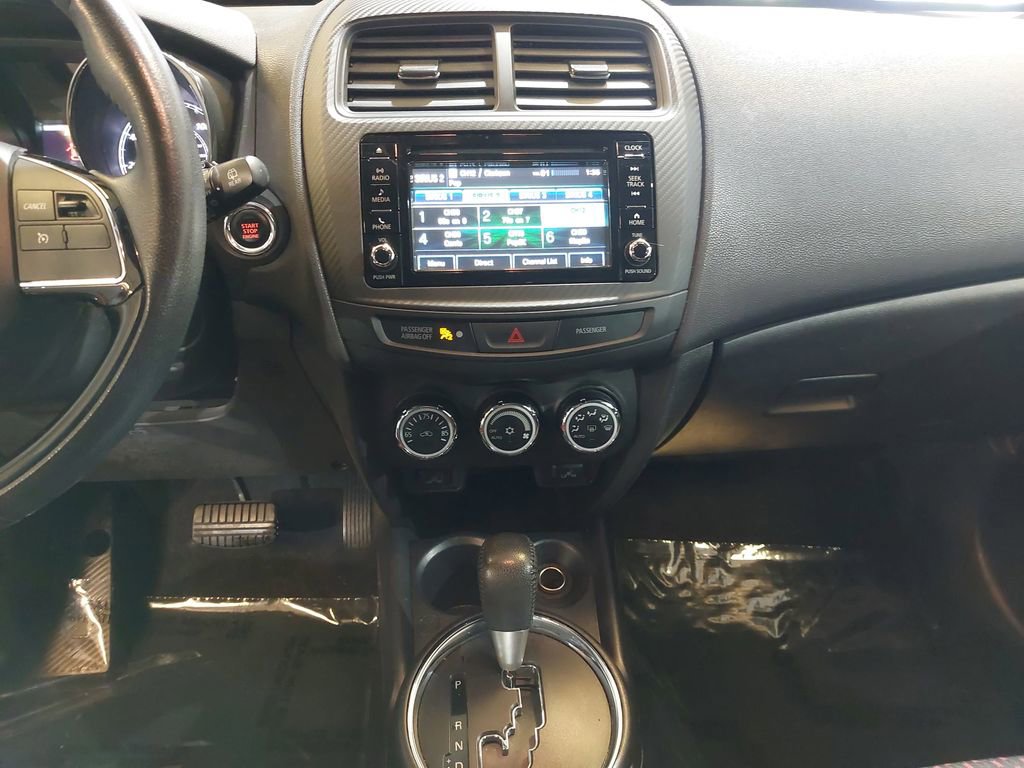 Used 2017 Mitsubishi Outlander Sport SE image 21