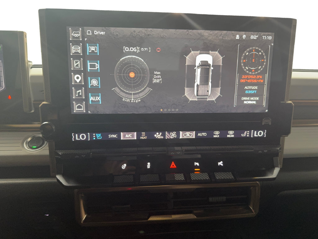 Used 2025 GMC Hummer EV 3X AWD/4WD image 42