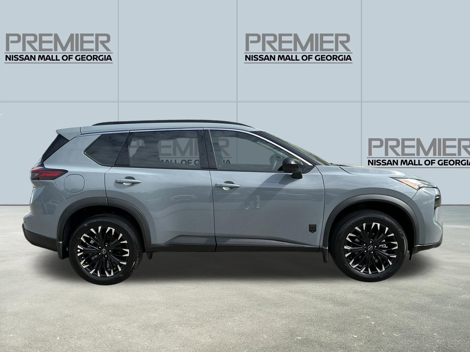 New 2026 Nissan Rogue SV image 4