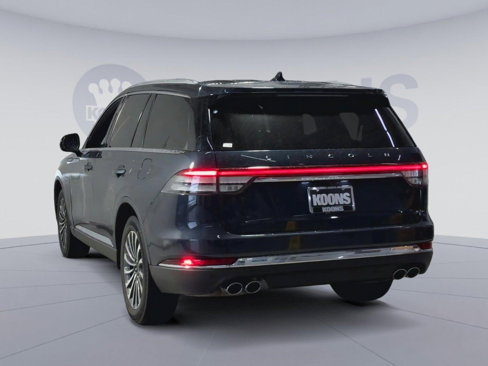 Used 2023 Lincoln Aviator Reserve w/ Elements Package Plus image 10