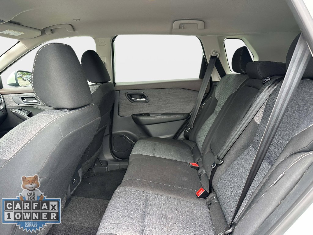 Used 2023 Nissan Rogue SV AWD/4WD image 11