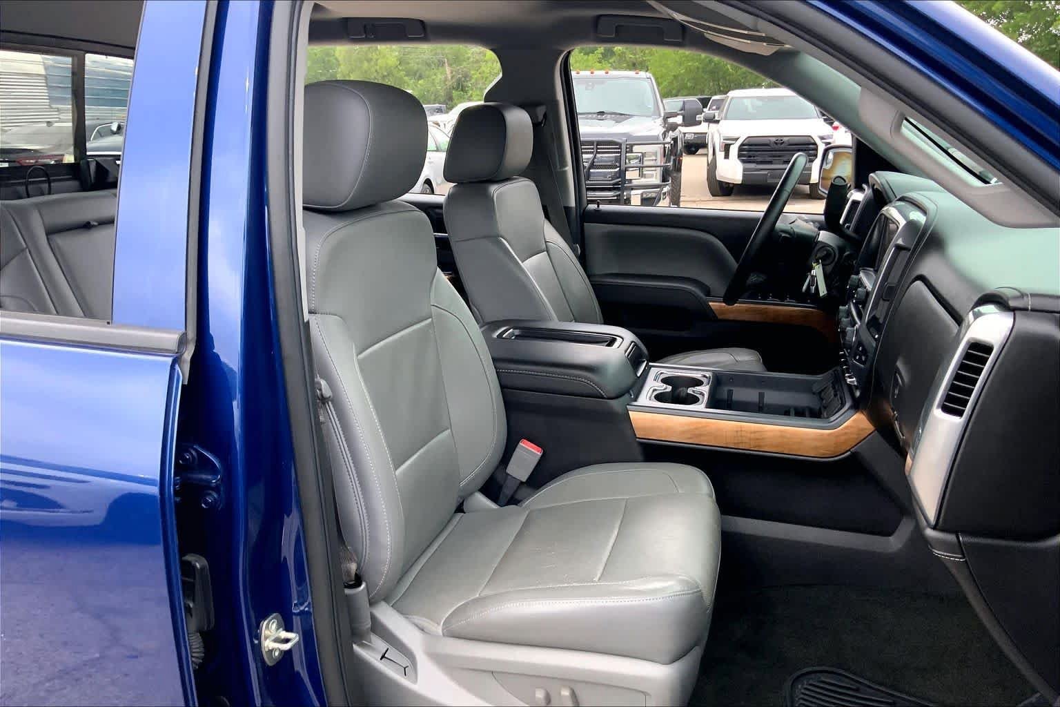 Used 2014 Chevrolet Silverado 1500 LTZ w/ Texas Edition, 1LZ Trim RWD image 9