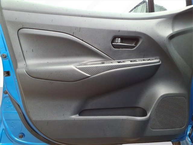 Used 2021 Nissan Versa S image 10