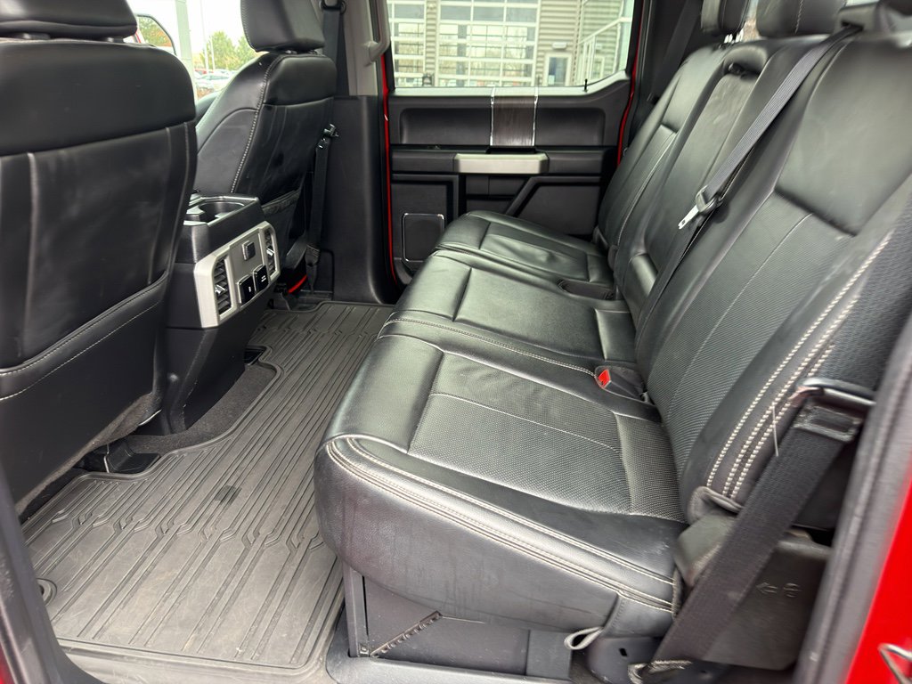 Used 2021 Ford F350 Lariat w/ Chrome Package image 17