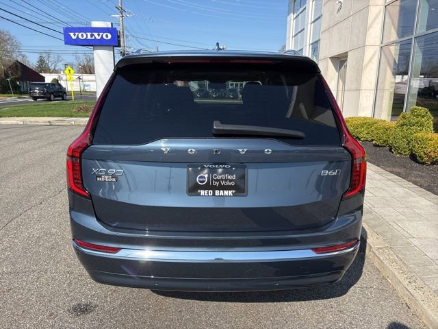 Used 2025 Volvo XC90 B6 Plus image 4