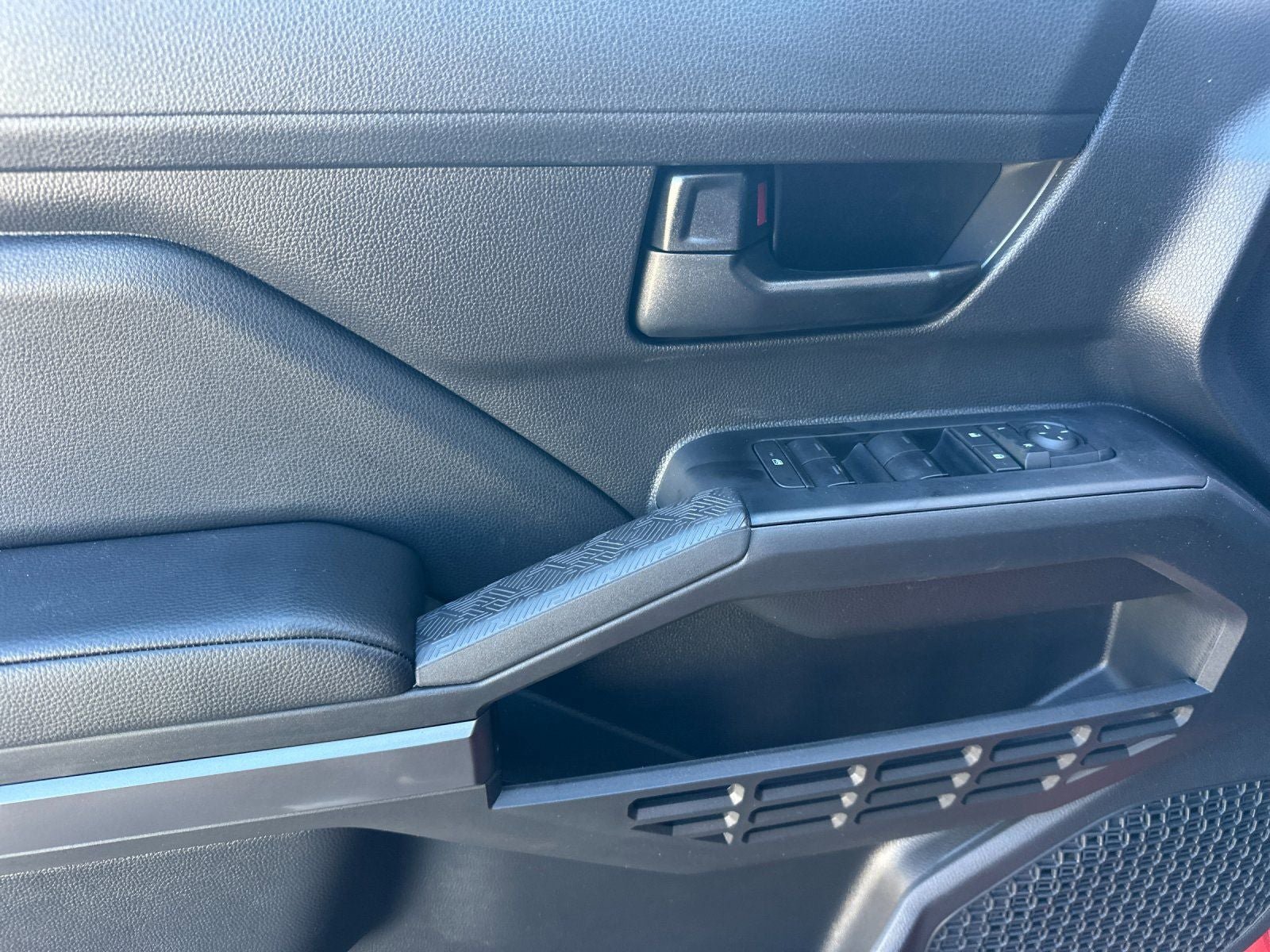 New 2026 Toyota Tacoma SR5 AWD/4WD image 10