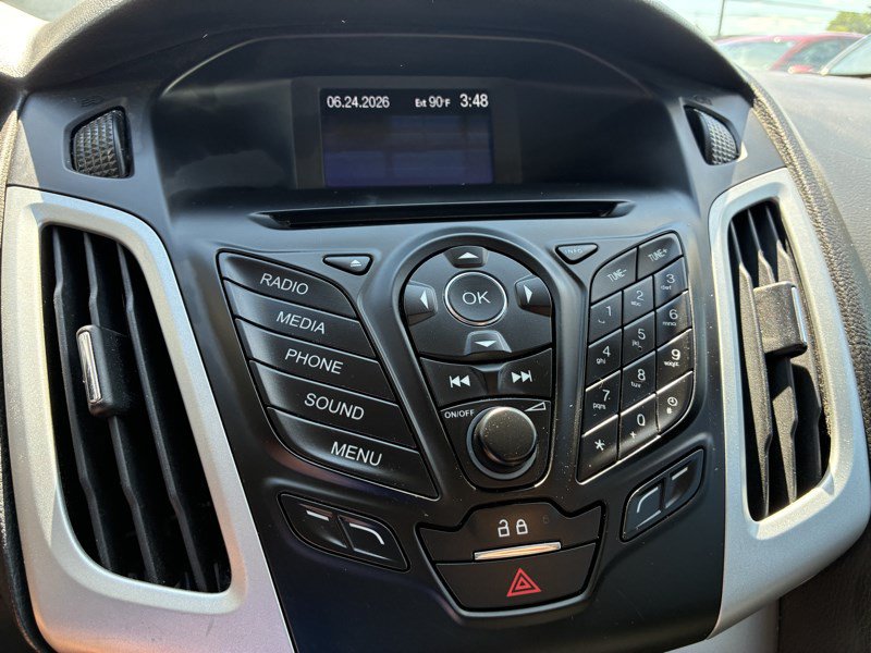 Used 2013 Ford Focus SE w/ SE Winter Pkg FWD image 10