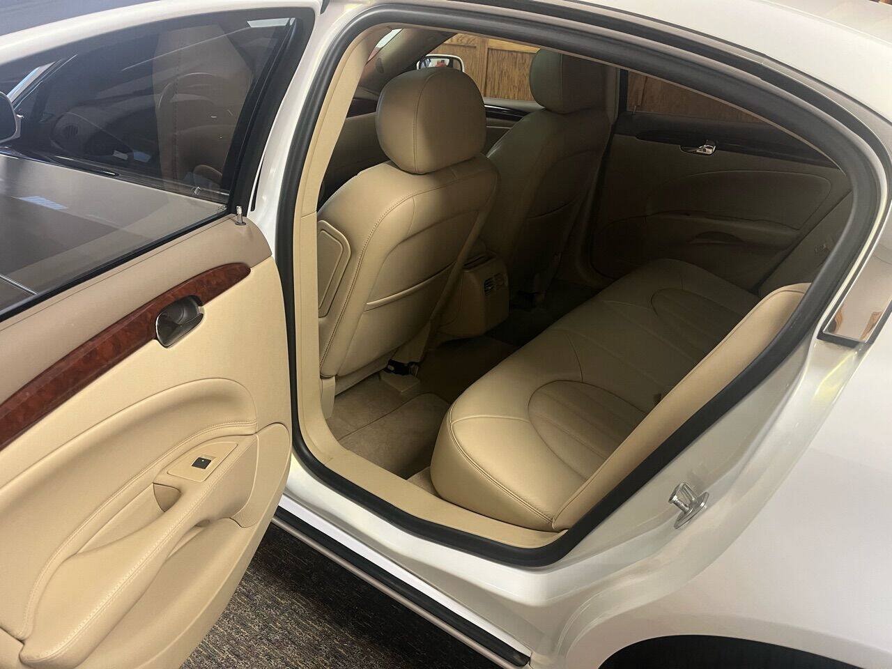 Used 2006 Buick Lucerne CXL w/ Luxury Package FWD image 21