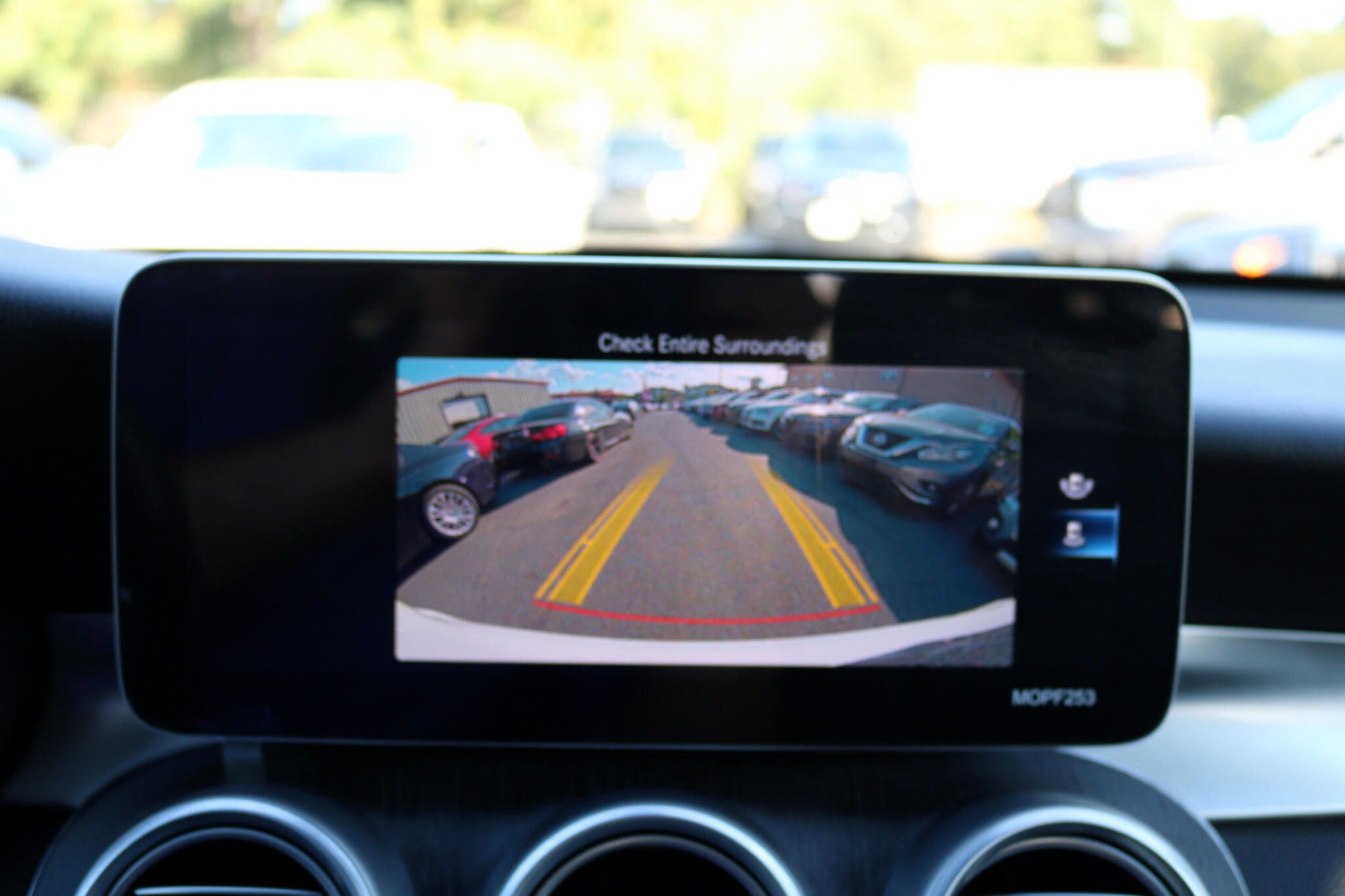 Used 2020 Mercedes-Benz GLC 300 4MATIC image 22