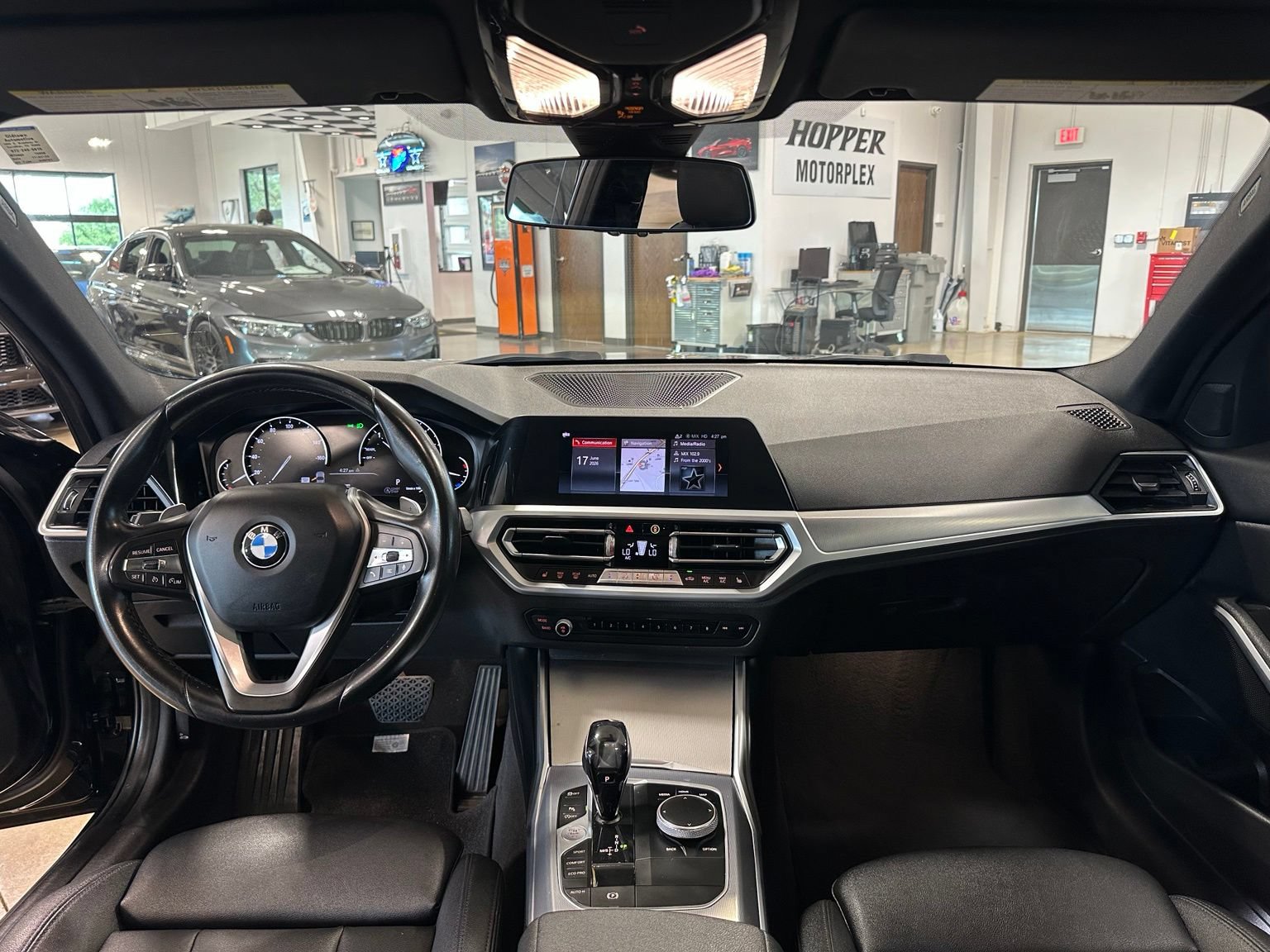 Used 2020 BMW 330i Sedan w/ Driving Assistance Package RWD image 15