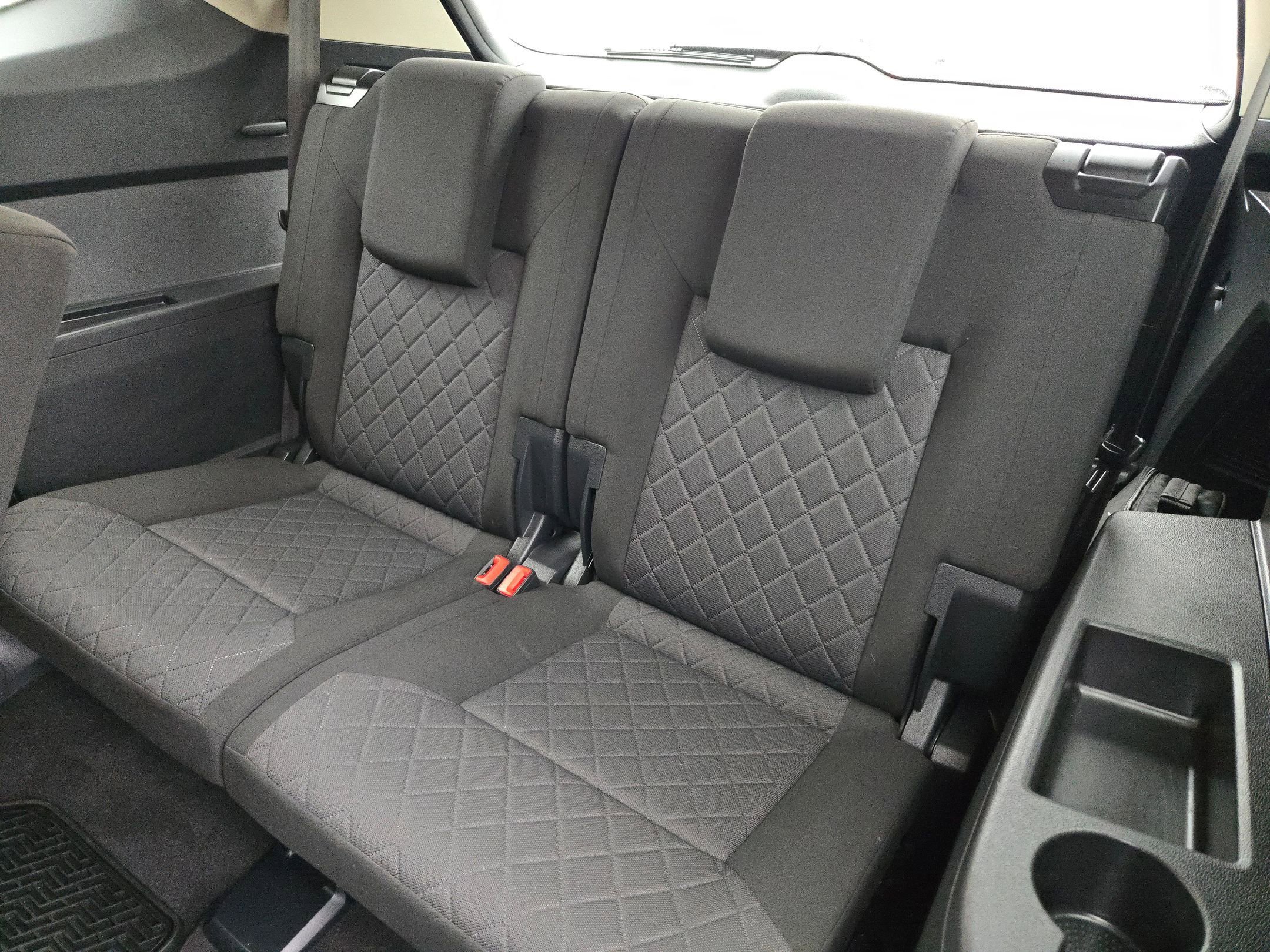 Used 2018 Volkswagen Atlas S image 24