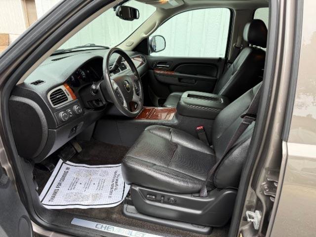 Used 2014 Chevrolet Tahoe LTZ AWD/4WD image 24