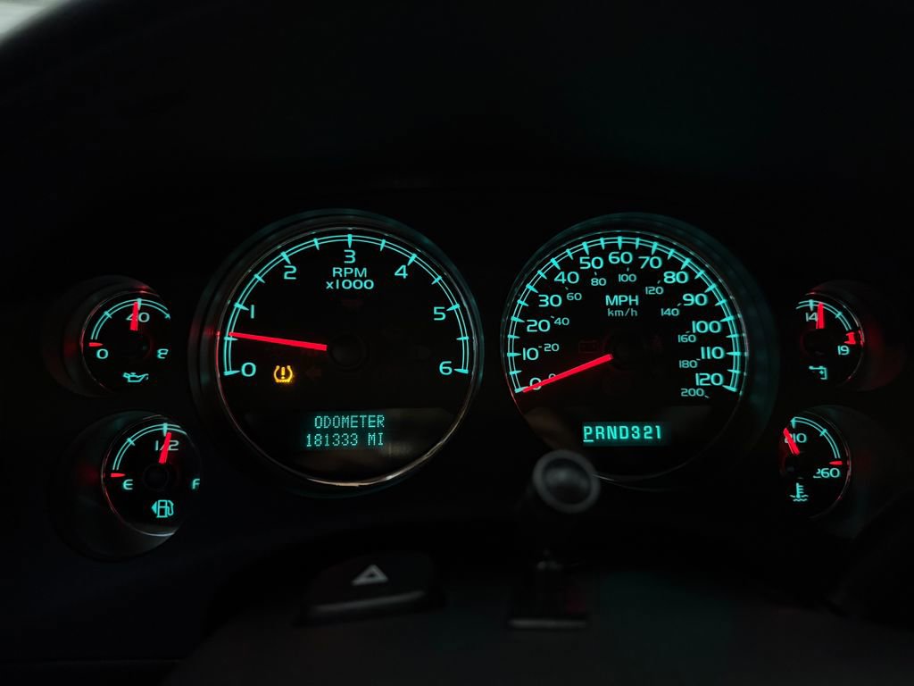 Used 2007 Chevrolet Silverado 1500 LTZ w/ Safety Package AWD/4WD image 41