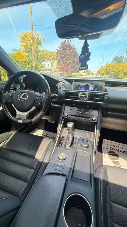 Used 2018 Lexus IS 300 F Sport RWD image 7