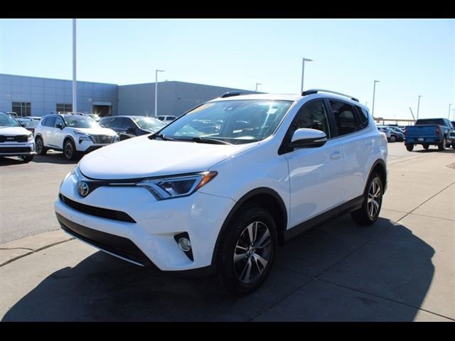Used 2018 Toyota RAV4 XLE w/ Plus Extra Value Package AWD/4WD image 3