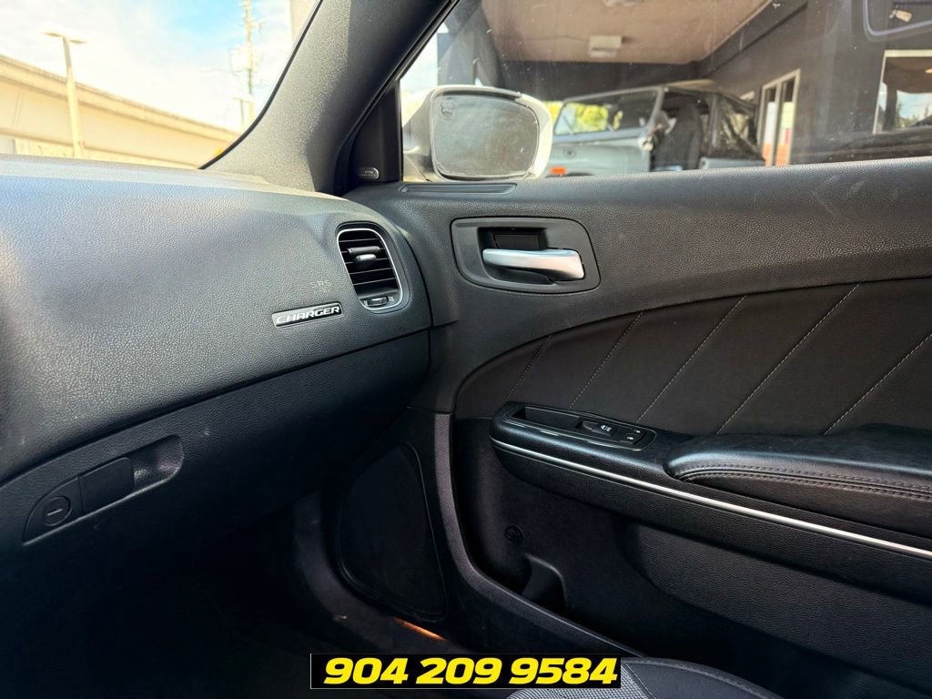 Used 2016 Dodge Charger R/T RWD image 17