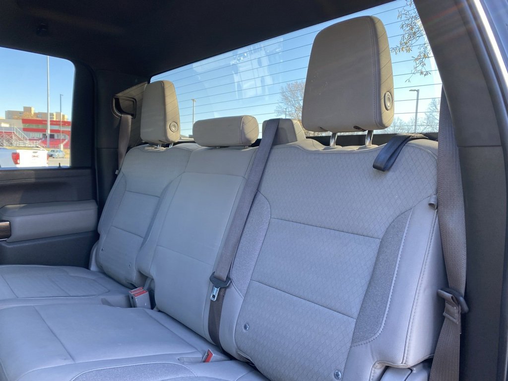 Used 2022 GMC Sierra 2500 SLE w/ SLE Convenience Package image 28