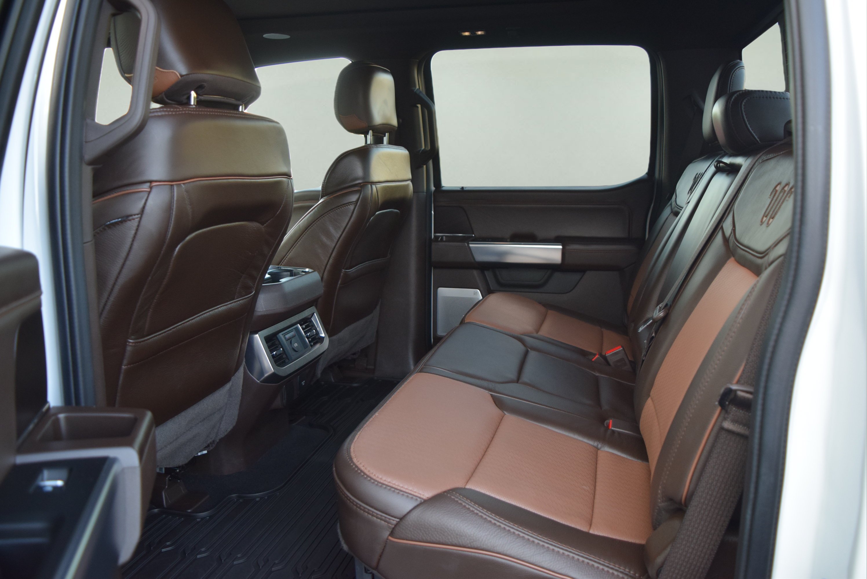 Used 2024 Ford F350 King Ranch w/ Chrome Package AWD/4WD image 9