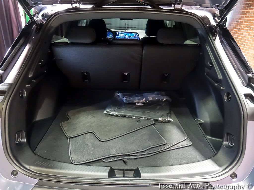 Used 2026 Chevrolet Equinox EV LT w/ Comfort Package FWD image 23