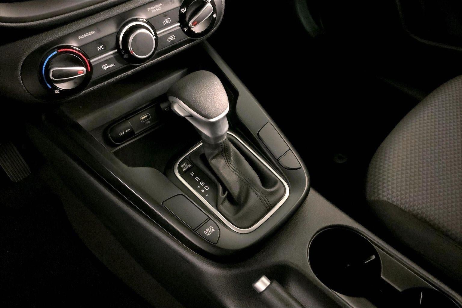 Certified 2025 Kia Soul LX FWD image 17