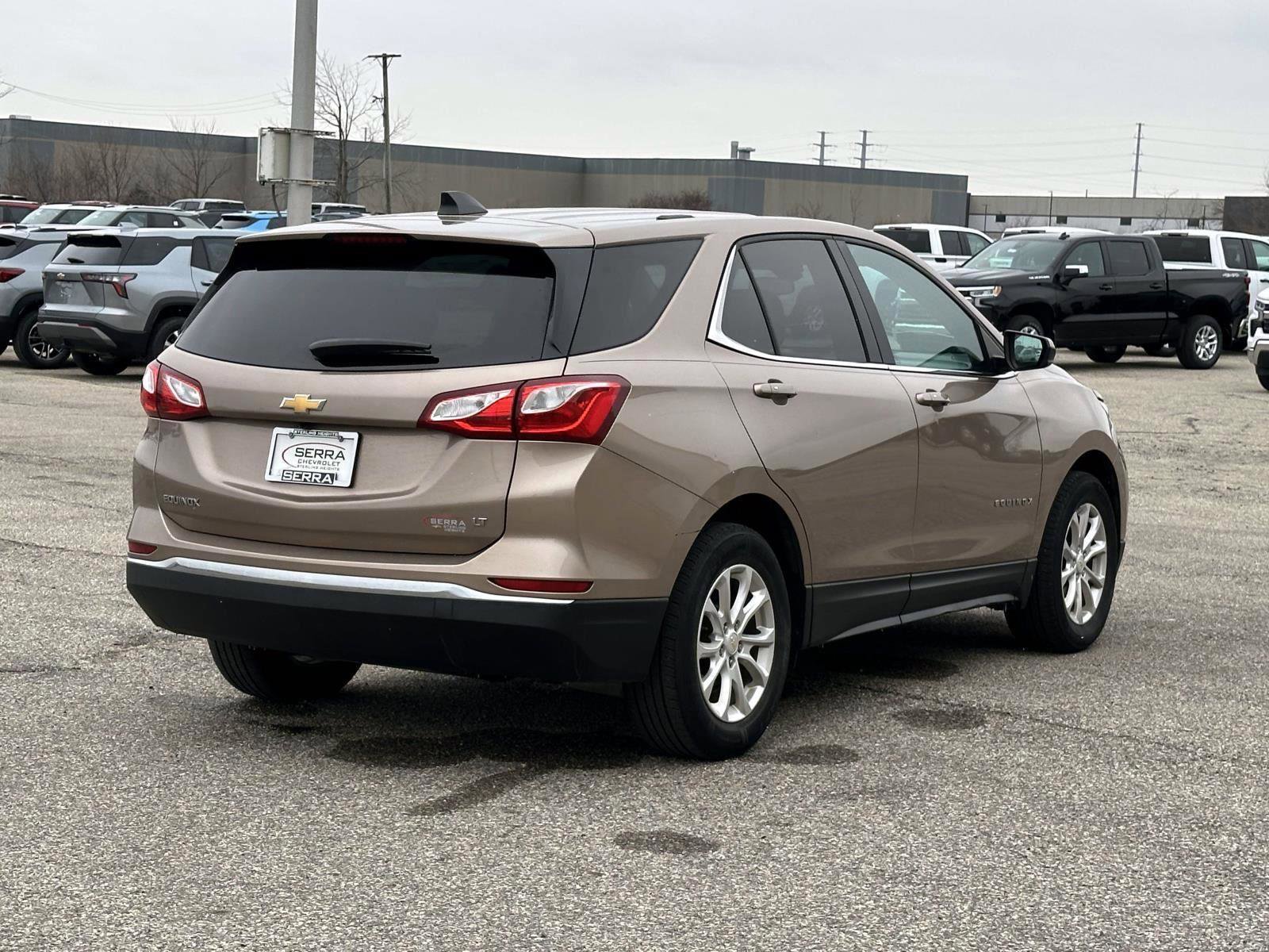 Used 2018 Chevrolet Equinox LT image 5