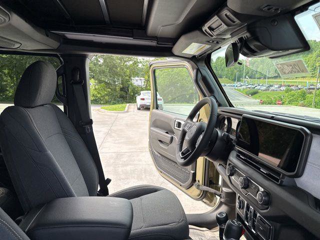 New 2025 Jeep Wrangler Sport S image 38