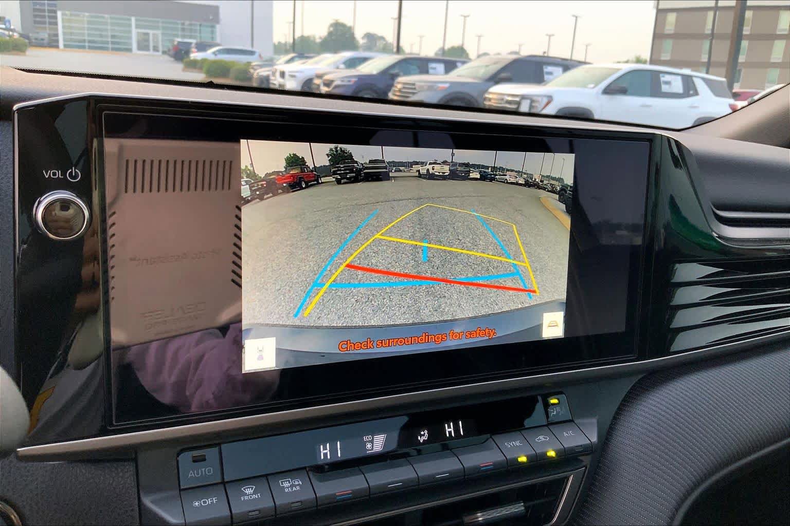 Used 2025 Toyota Camry SE w/ Multimedia Upgrade Package FWD image 28