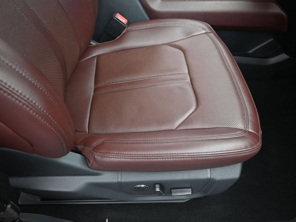 Used 2024 Ford Expedition Limited image 36