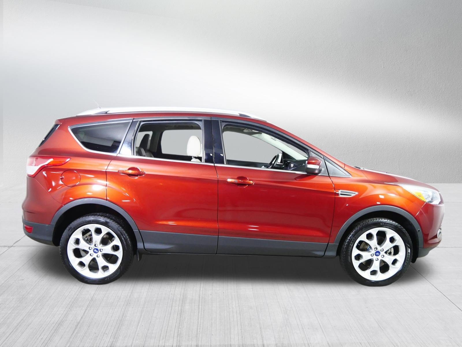 Used 2014 Ford Escape Titanium w/ Equipment Group 401A AWD/4WD image 8