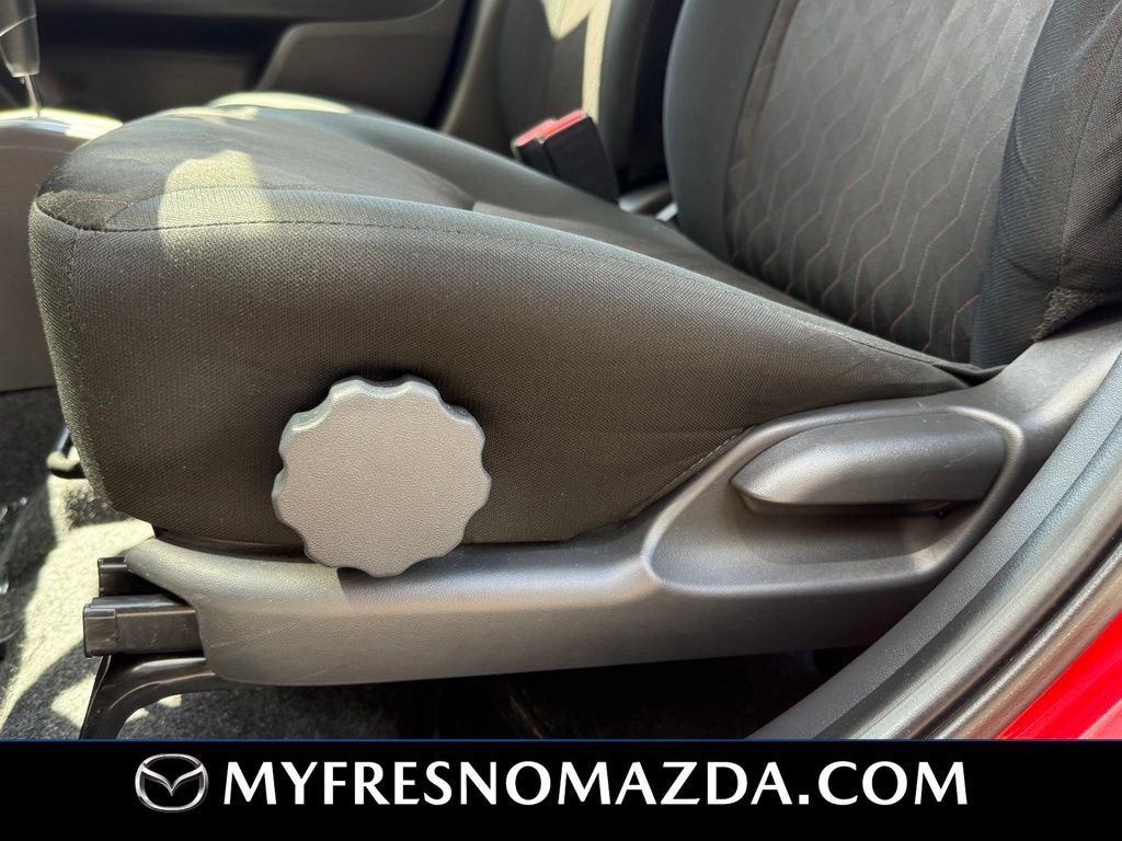 Used 2024 Mitsubishi Mirage ES FWD image 32