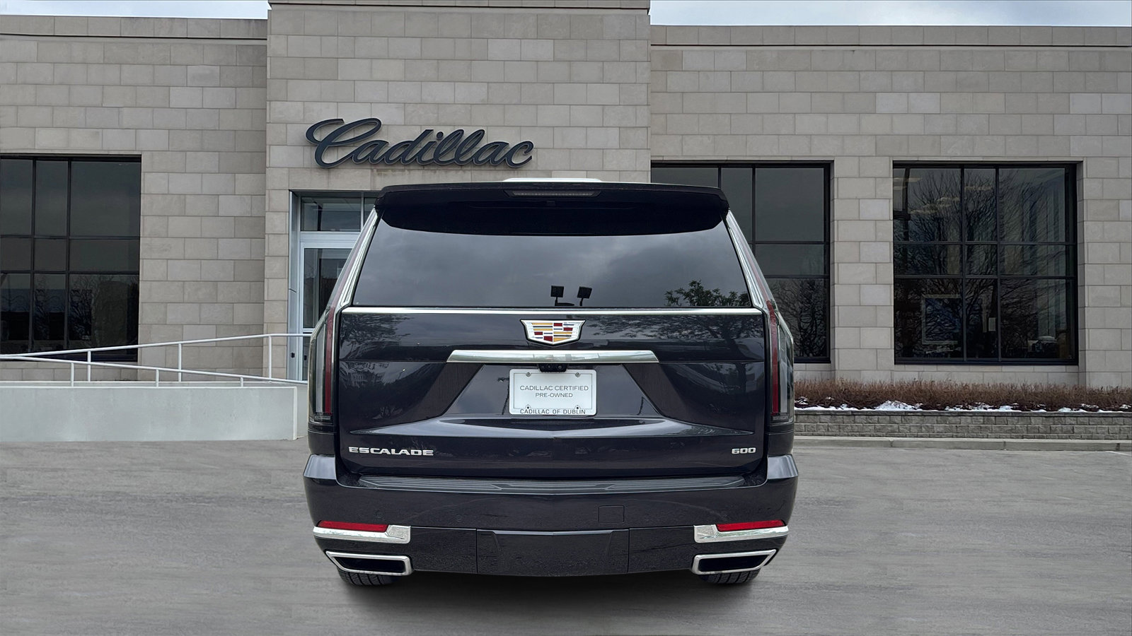 Certified 2025 Cadillac Escalade Premium Luxury Platinum AWD/4WD image 6