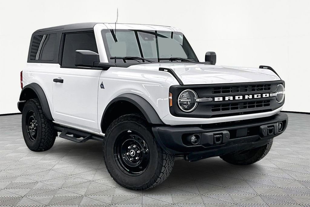 Certified 2023 Ford Bronco Black Diamond image 12