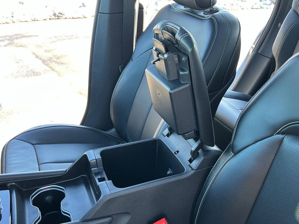 Used 2024 Jeep Grand Cherokee Limited w/ Luxury Tech Group II image 18