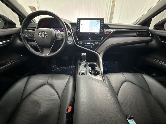 Used 2022 Toyota Camry XSE image 21
