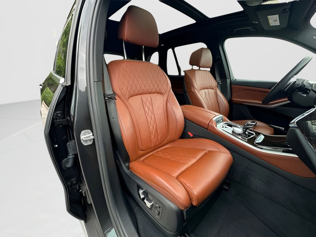Certified 2023 BMW X5 xDrive45e w/ Executive Package AWD/4WD image 24